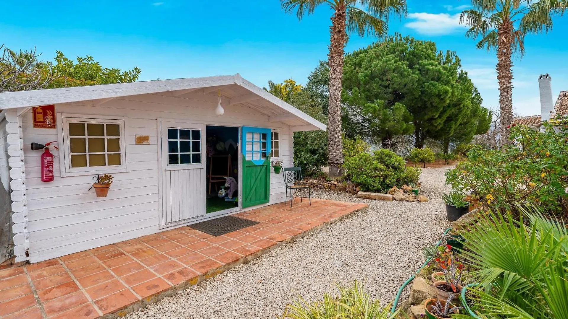 Cantueso Holiday Park Periana Country house