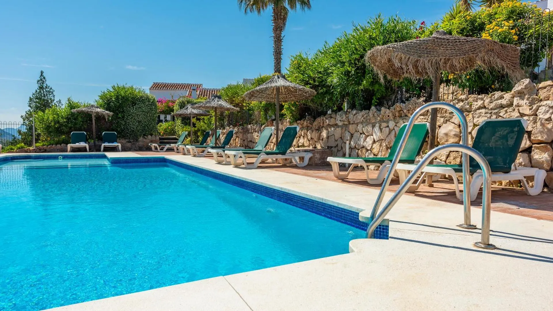 Cantueso Holiday Park Periana 0*,  Spain